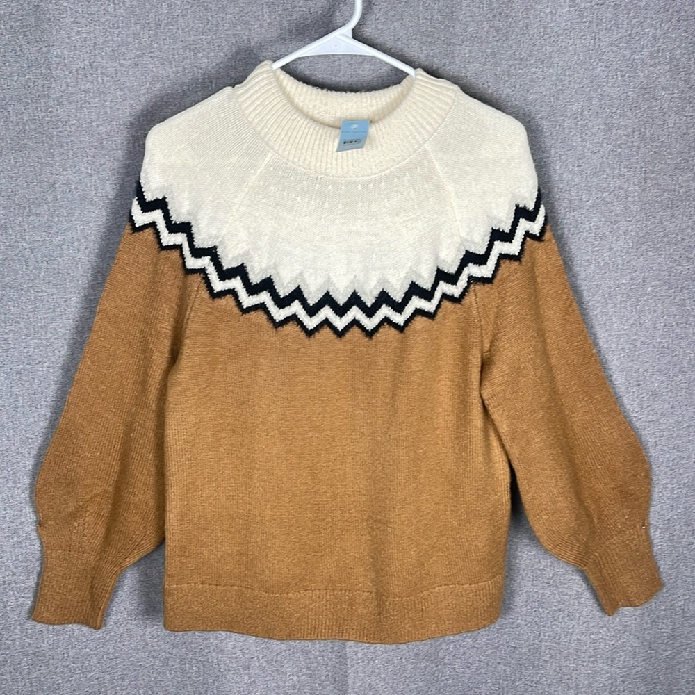 Ann Taylor Woman’s Medium Wool Blend Long Sleeve Sweater NWT 903